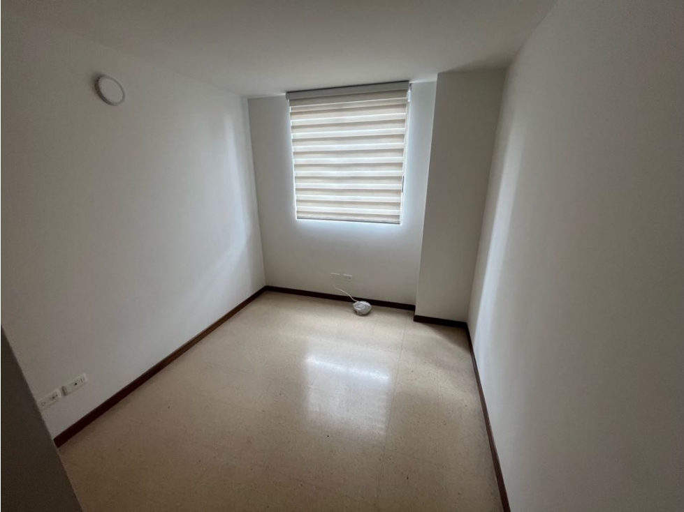 Apartamento en arriendo en Vizcaya, Medellín · foto 14 de 18