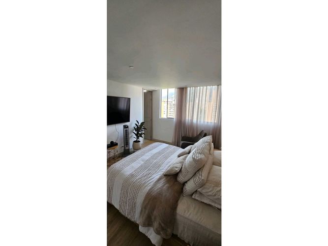 Apartamento de 3 alcobas en venta en Loma Del Esmeraldal, Itagüí, 291 m² · foto 7 de 21