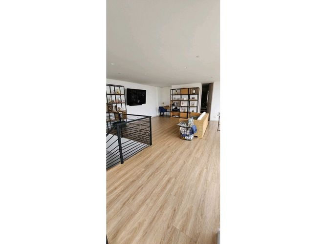Apartamento de 3 alcobas en venta en Loma Del Esmeraldal, Itagüí, 291 m² · foto 8 de 21