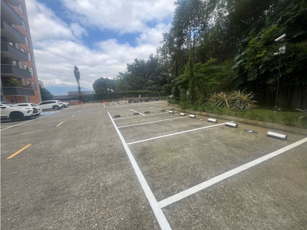Apartamento en arriendo en Vizcaya, Medellín · foto 18 de 18