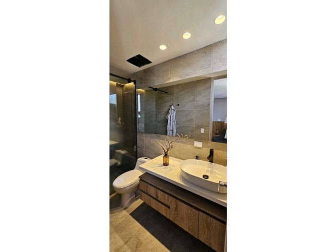 Apartamento de 3 alcobas en venta en Loma Del Esmeraldal, Itagüí, 291 m² · foto 12 de 21