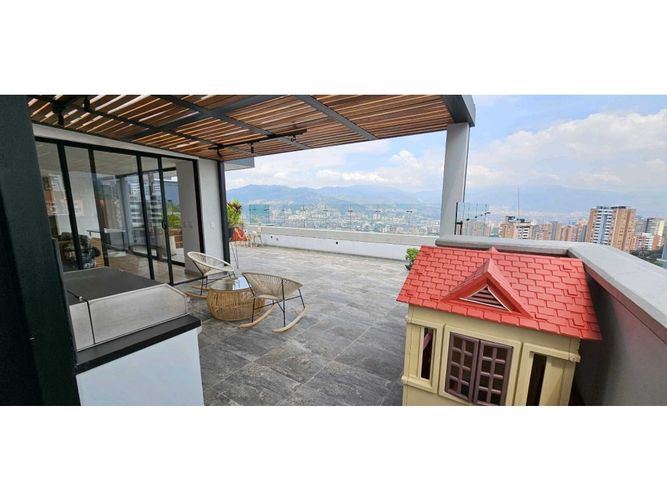 Apartamento de 3 alcobas en venta en Loma Del Esmeraldal, Itagüí, 291 m² · foto 16 de 21
