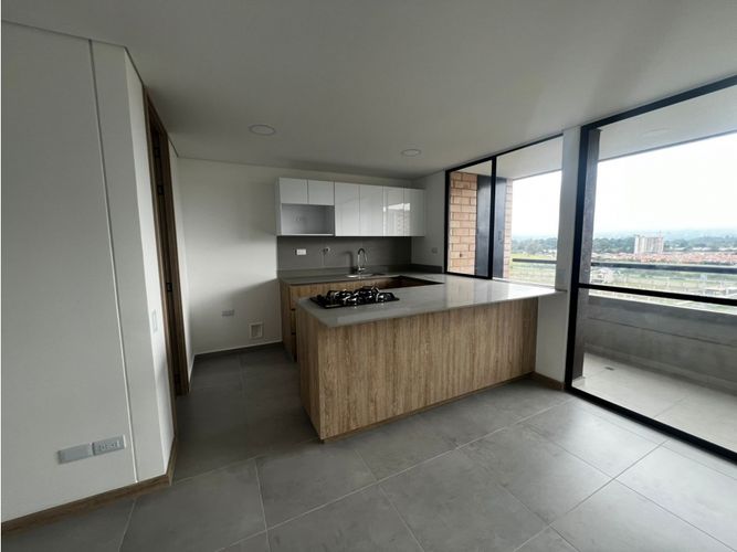 Apartamento de 2 alcobas en arriendo en Rionegro, 65 m² · foto 2 de 12