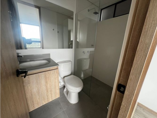 Apartamento de 2 alcobas en arriendo en Rionegro, 65 m² · foto 9 de 12
