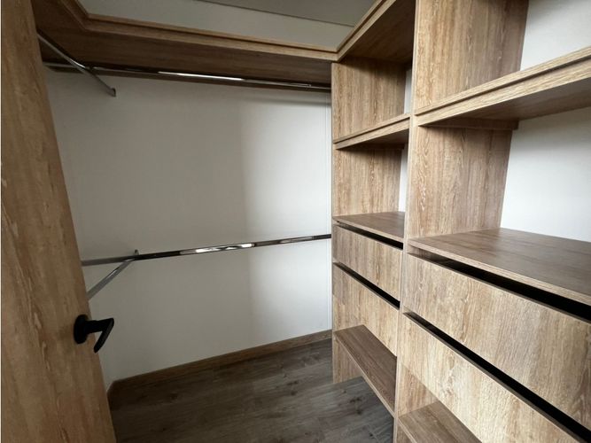 Apartamento de 2 alcobas en arriendo en Rionegro, 65 m² · foto 10 de 12
