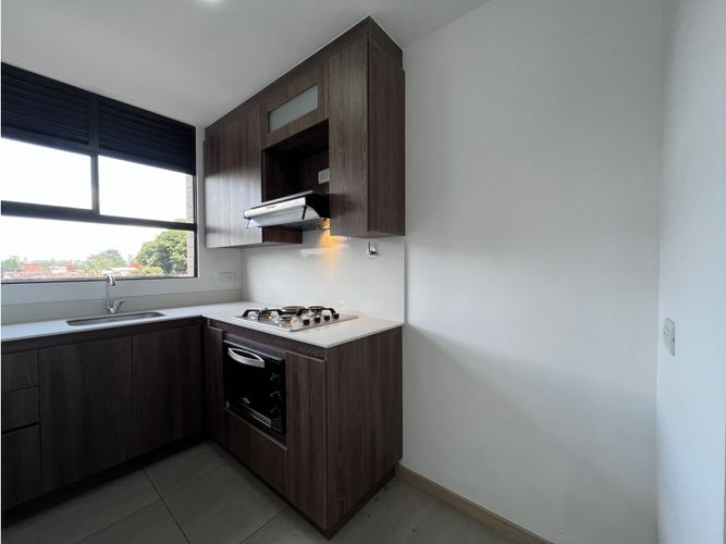 Apartamento de 2 alcobas en arriendo en Barro Blanco, Rionegro, 85 m² · foto 3 de 14