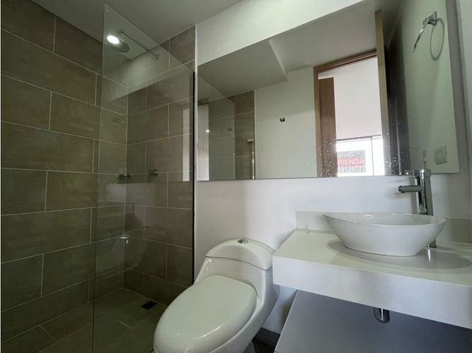 Apartamento de 2 alcobas en arriendo en Barro Blanco, Rionegro, 85 m² · foto 13 de 14