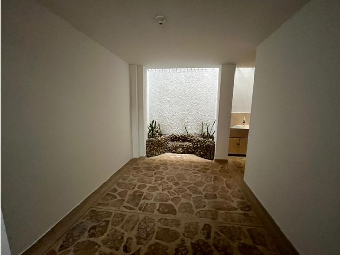 Local en arriendo en Mesa, Envigado, 117 m² · foto 2 de 10