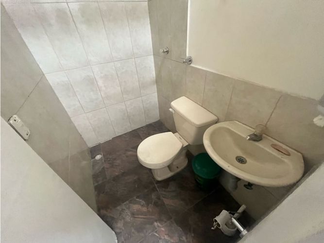 Local en arriendo en Astorga, Medellín, 100 m² · foto 7 de 12