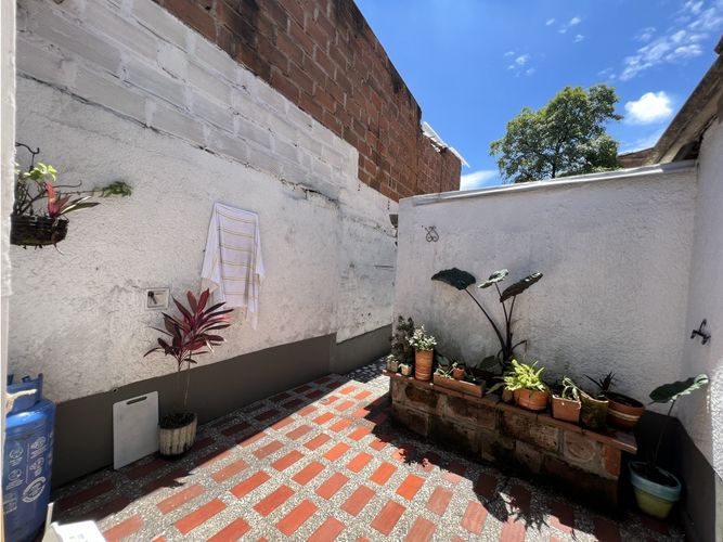 Casa de 4 alcobas en venta en El Carmelo Ii, Sabaneta, 322 m² · foto 12 de 13
