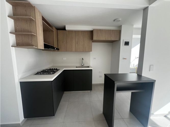 Apartamento de 2 alcobas en arriendo en El Porvenir, Rionegro, 50 m² · foto 2 de 11