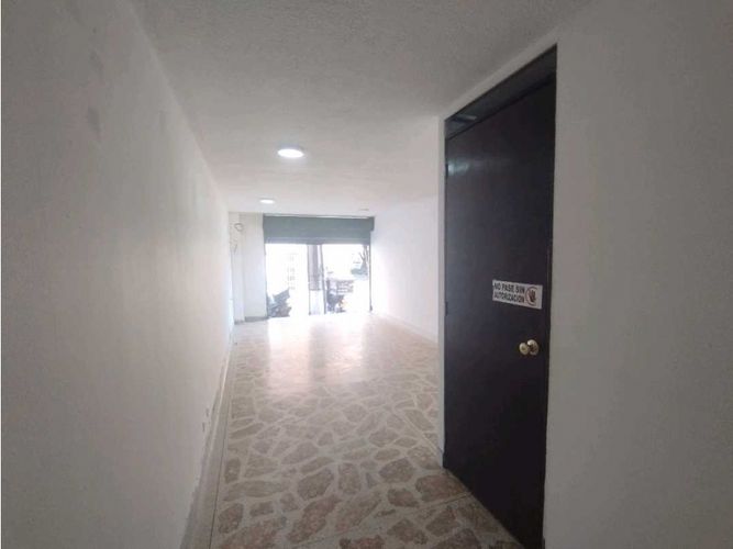 Local en arriendo en Mesa, Envigado, 24 m² · foto 6 de 8