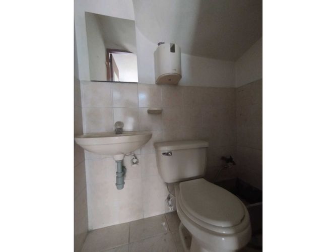 Local en arriendo en Mesa, Envigado, 24 m² · foto 7 de 8