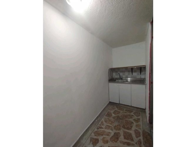 Local en arriendo en Mesa, Envigado, 24 m² · foto 8 de 8