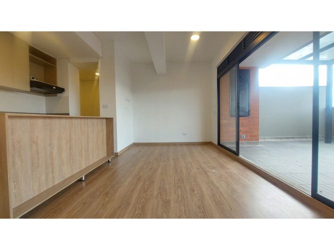 Apartamento de 2 alcobas en venta en Barro Blanco, Rionegro, 93 m² · foto 3 de 18