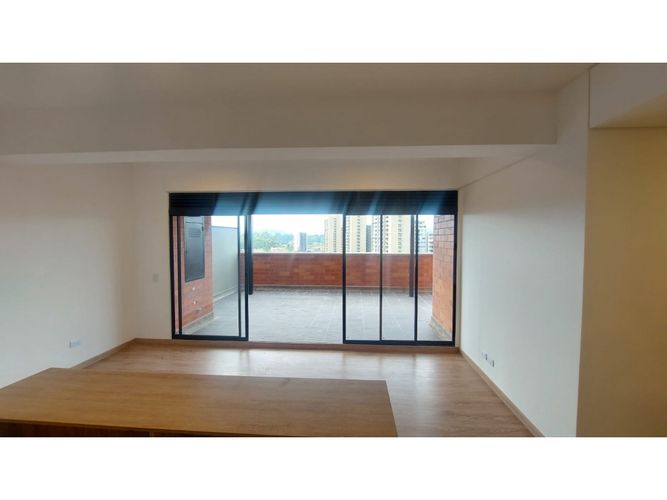 Apartamento de 2 alcobas en venta en Barro Blanco, Rionegro, 93 m² · foto 5 de 18