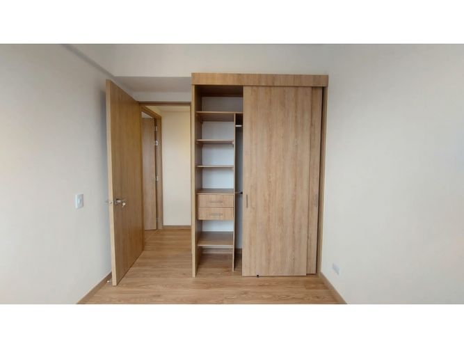Apartamento de 2 alcobas en venta en Barro Blanco, Rionegro, 93 m² · foto 10 de 18