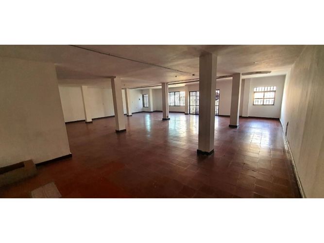 Local en arriendo en Los Naranjos, Envigado, 180 m² · foto 4 de 10