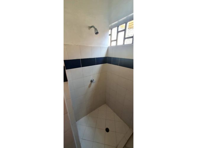 Local en arriendo en Los Naranjos, Envigado, 180 m² · foto 8 de 10