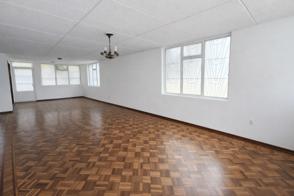 Casa en venta en Santa Isabel, Bogotá · foto 2 de 12