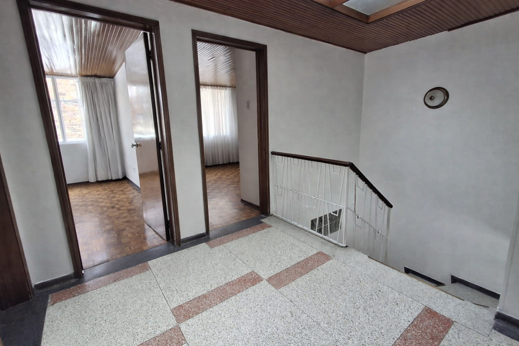 Casa en venta en Santa Isabel, Bogotá · foto 8 de 12