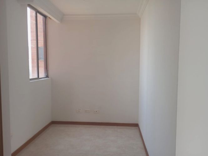 Apartamento de 2 alcobas en arriendo en El Poblado, Medellín, 90 m² · foto 12 de 15