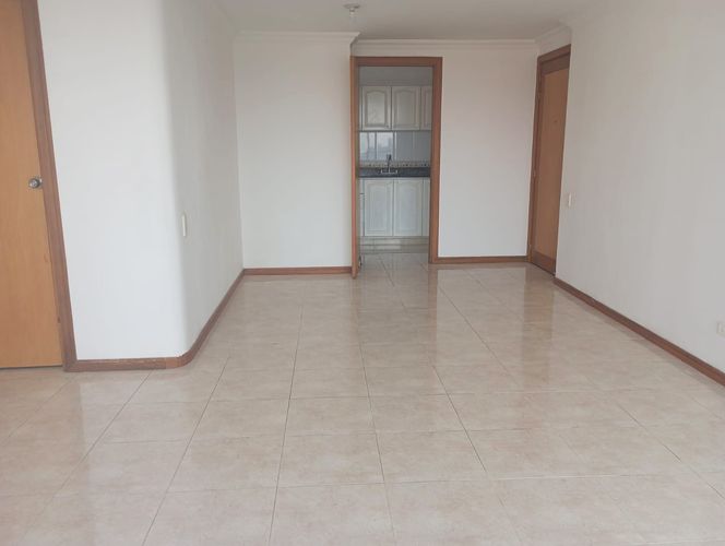 Apartamento de 2 alcobas en arriendo en El Poblado, Medellín, 90 m² · foto 5 de 15