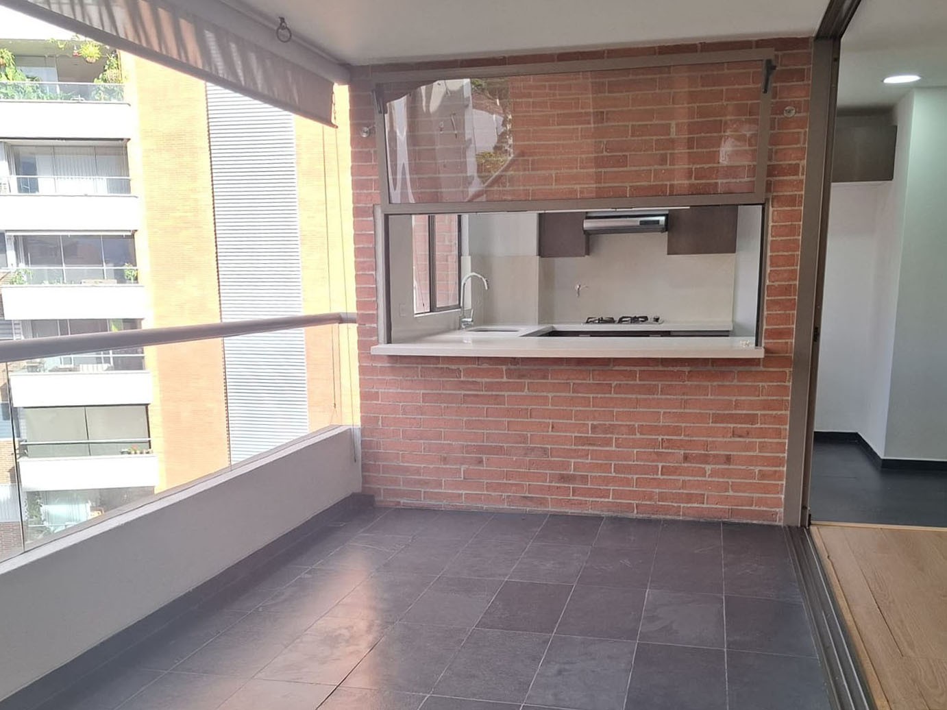 Apartamento en arriendo en El Poblado, Medellín · foto 13 de 14