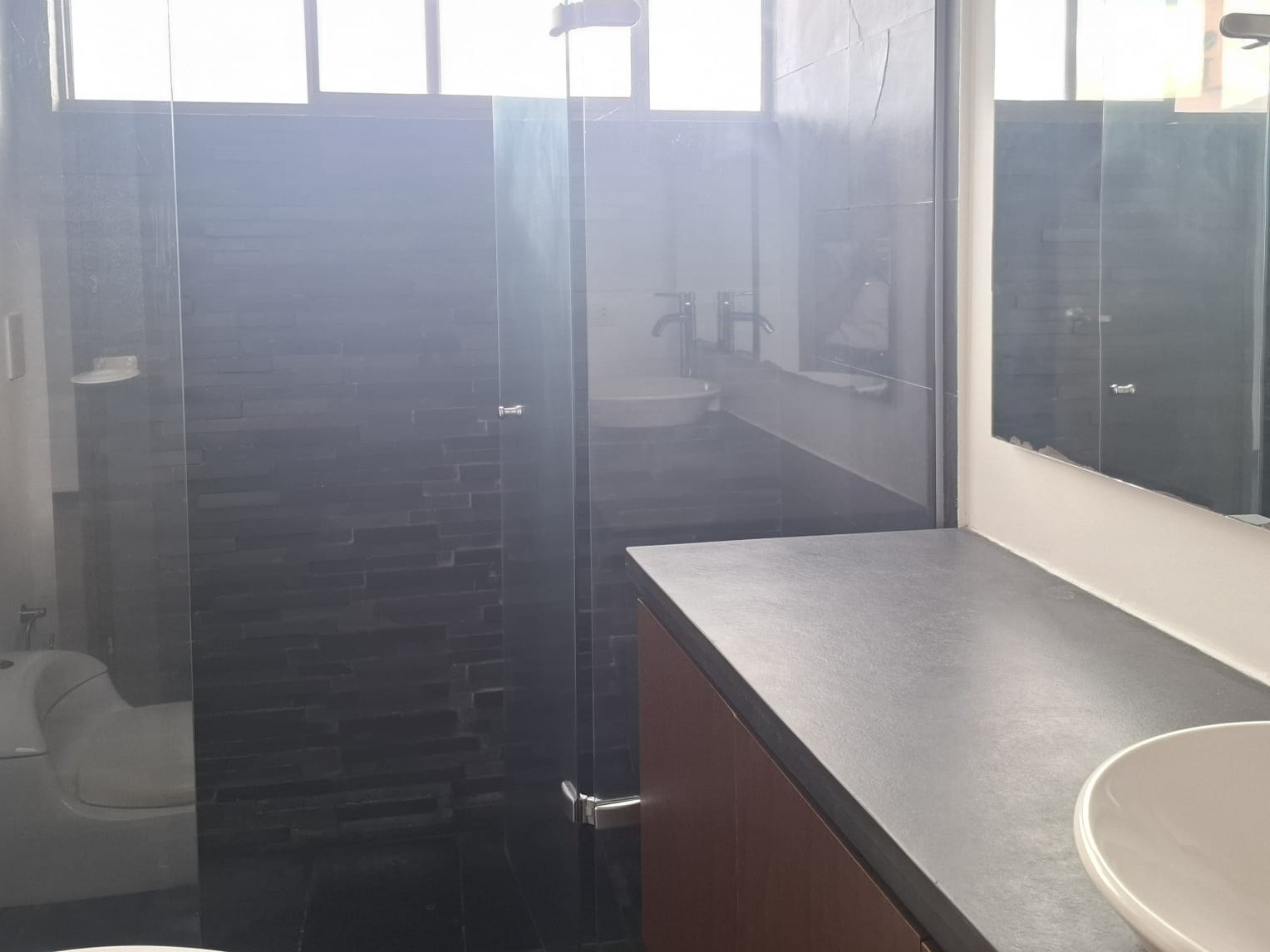 Apartamento en arriendo en El Poblado, Medellín · foto 8 de 14