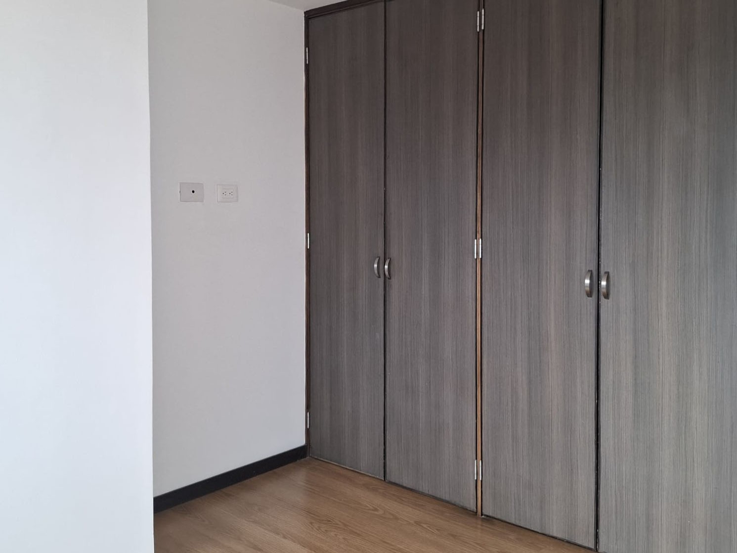 Apartamento en arriendo en El Poblado, Medellín · foto 4 de 14
