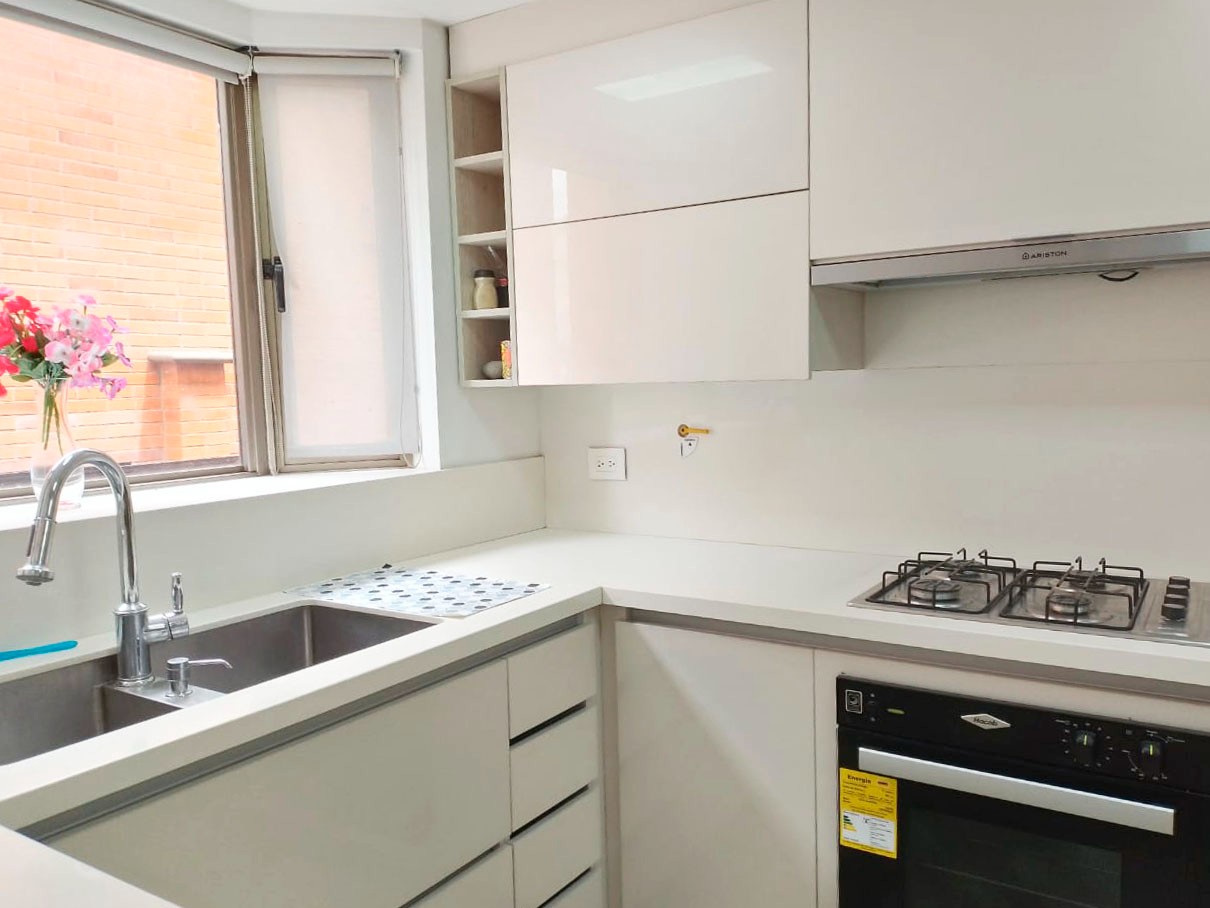 Casa en arriendo en El Poblado, Medellín · foto 7 de 16