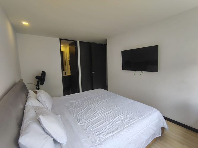 Apartamento de 2 alcobas en arriendo en El Poblado, Medellín, 64 m² · foto 10 de 18