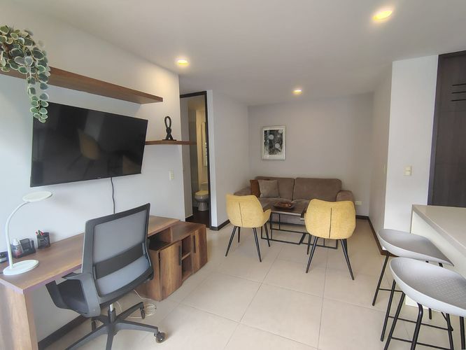 Apartamento de 2 alcobas en arriendo en El Poblado, Medellín, 64 m² · foto 7 de 18