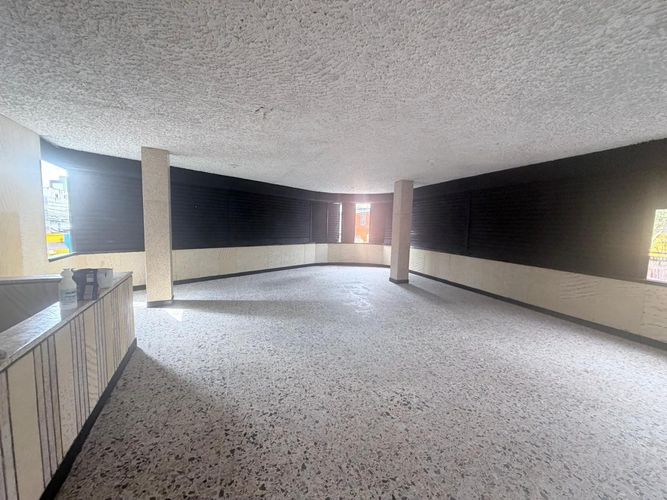 Local en arriendo en San Alonso, Bucaramanga, 400 m² · foto 2 de 24