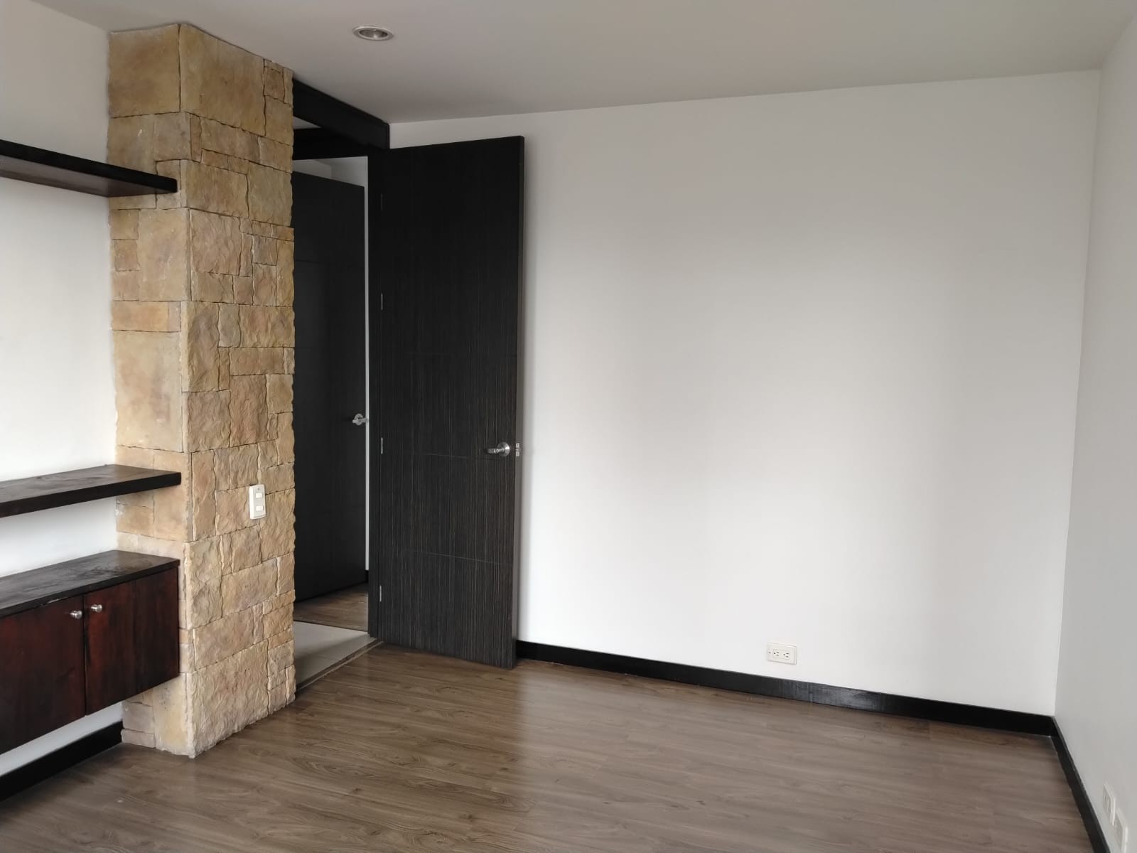 Apartamento en arriendo en El Poblado, Medellín · foto 14 de 16