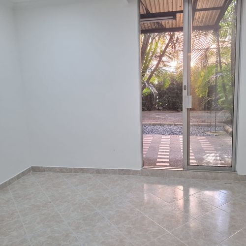 Apartamento de 3 alcobas en arriendo en El Poblado, Medellín, 98 m² · foto 7 de 16