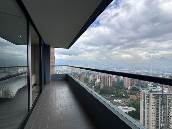 Apartamento de 1 alcoba en arriendo en El Poblado, Medellín, 61 m² · foto 17 de 17