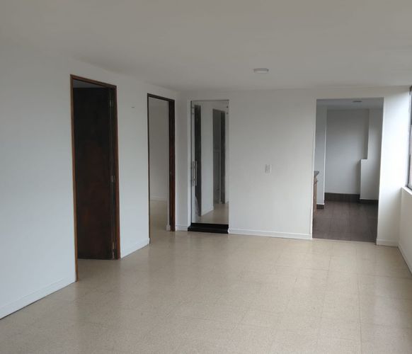 Apartamento de 2 alcobas en arriendo en El Poblado, Medellín, 73 m² · foto 10 de 16