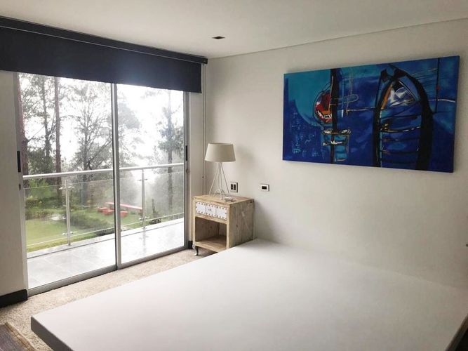 Casa de 5 alcobas en venta en Vallano, Envigado, 380 m² · foto 13 de 17