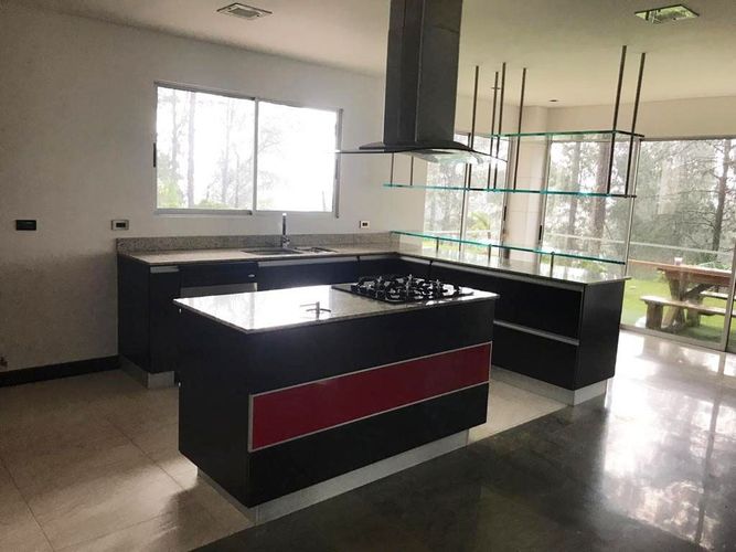 Casa de 5 alcobas en venta en Vallano, Envigado, 380 m² · foto 8 de 17