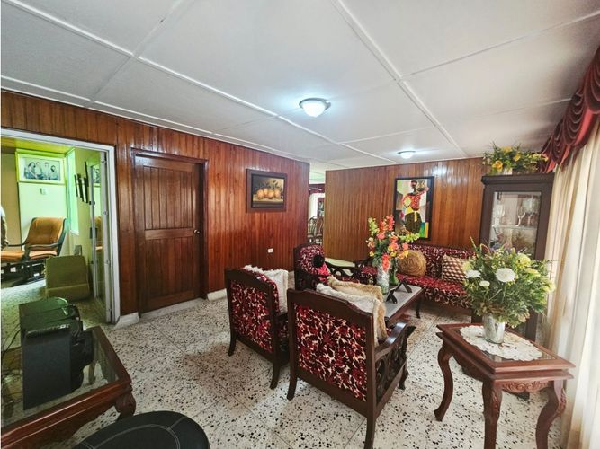 Casa de 3 alcobas en arriendo en Ciudad Jardin, Barranquilla, 320 m² · foto 3 de 22