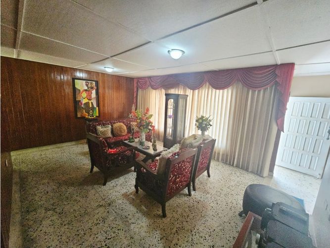 Casa de 3 alcobas en arriendo en Ciudad Jardin, Barranquilla, 320 m² · foto 4 de 22