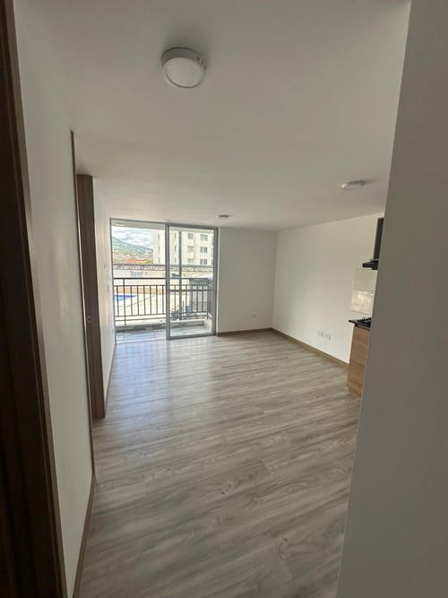 Apartaestudio en arriendo en Playa Rica, Dosquebradas, 38 m² · foto 2 de 7