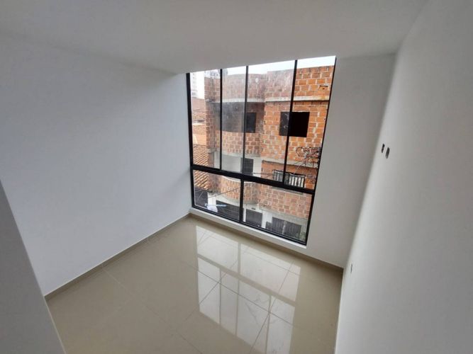 Apartamento de 2 alcobas en venta en La Campiña, Girón, 45 m² · foto 2 de 5