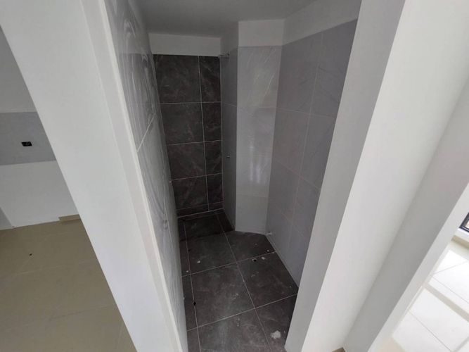 Apartamento de 2 alcobas en venta en La Campiña, Girón, 45 m² · foto 4 de 5