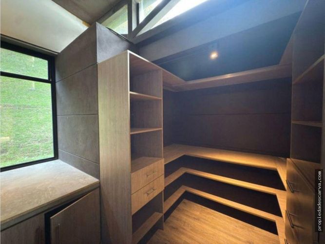Casa de 3 alcobas en venta en Pantanillo, El Retiro, 320 m² · foto 8 de 19