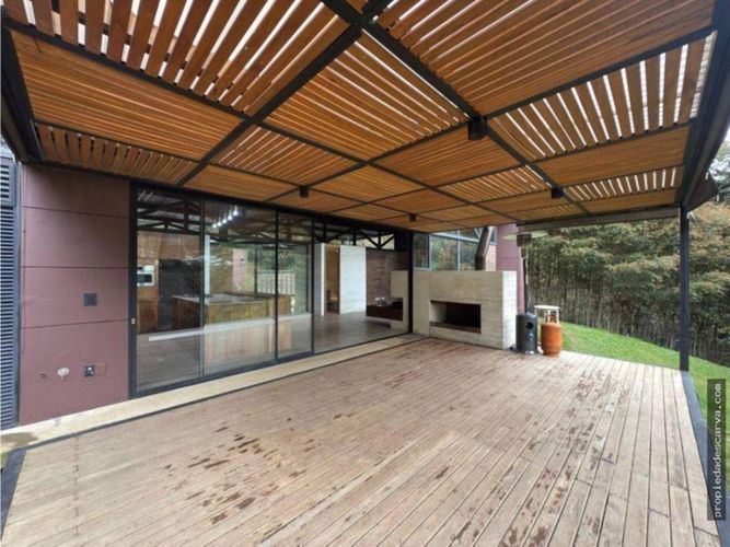 Casa de 3 alcobas en venta en Pantanillo, El Retiro, 320 m² · foto 15 de 19