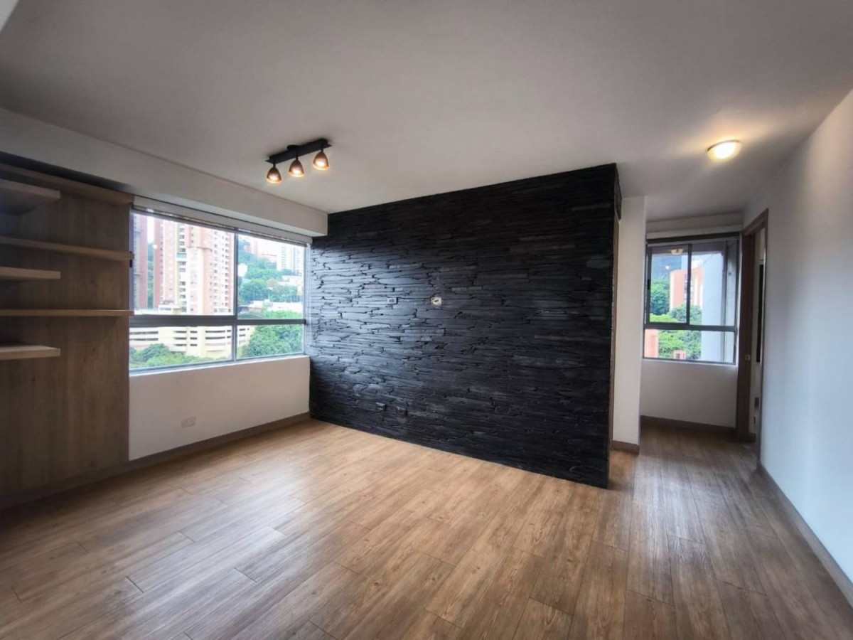Apartamento en venta en Loma De San Julian, Medellín 5