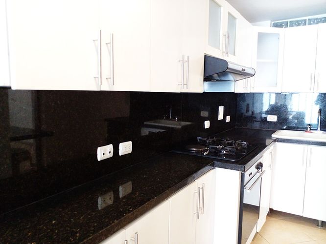 Apartamento de 3 alcobas en arriendo en Loma Benedictinos, Envigado, 142 m² · foto 3 de 18