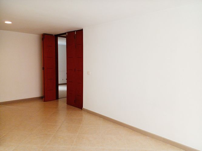 Apartamento de 3 alcobas en arriendo en Loma Benedictinos, Envigado, 142 m² · foto 15 de 18